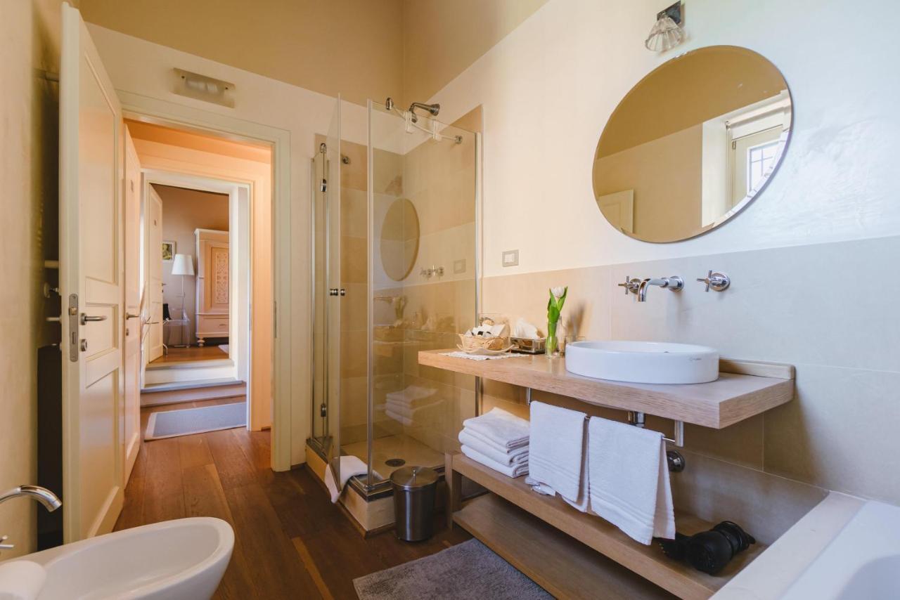 Duchess Boutique De Charme Bed & Breakfast Florence Ngoại thất bức ảnh